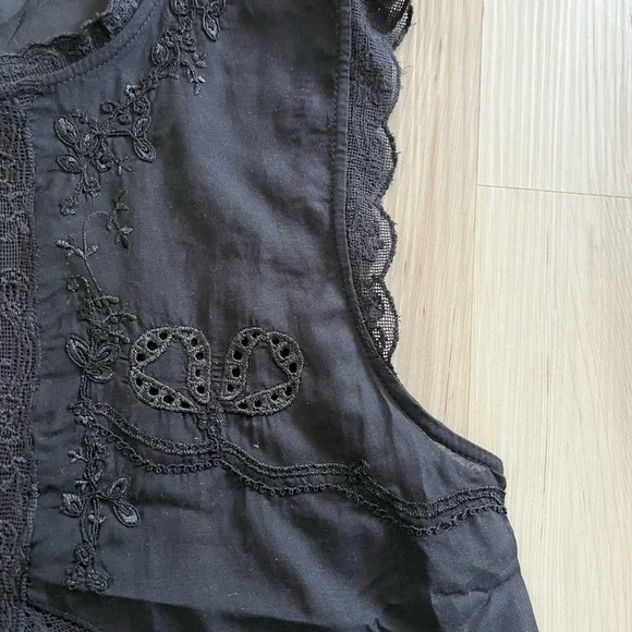 ZARA Embroidered Black Sleeveless Ties Vest Top Small - Picture 2 of 3